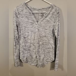 Maurices 24/7 long sleeve tee, gray, small